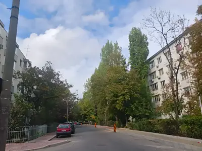 Strada cu parcari langa apartament vanzare Sector 3 Bucuresti